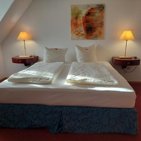 Der Heurige Im Gasthaus Zum Loewen Freising Kültér fotó