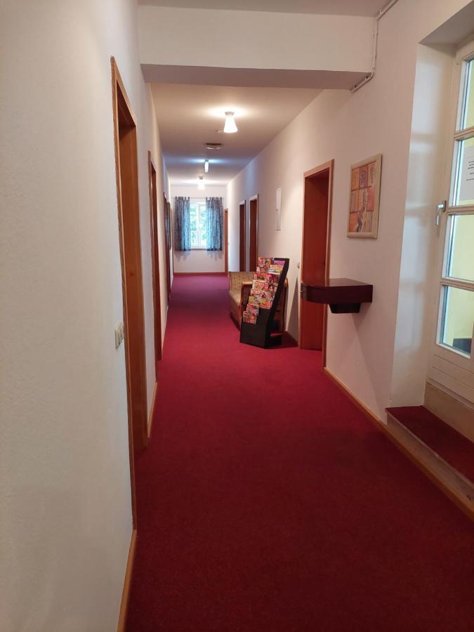 Der Heurige Im Gasthaus Zum Loewen Freising Kültér fotó